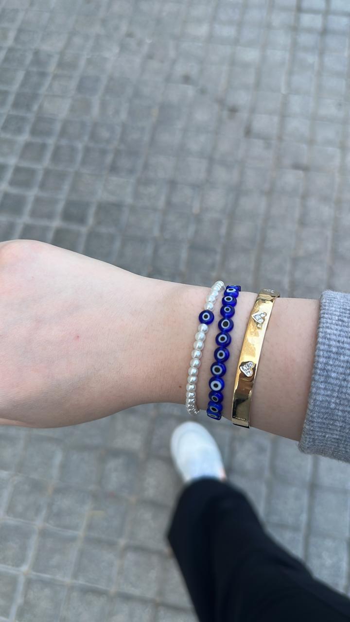 Dark Eyes Bracelet